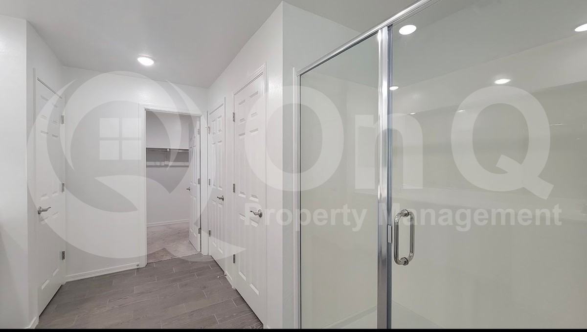 10838 W Marguerite Ave - Photo 7 of 8