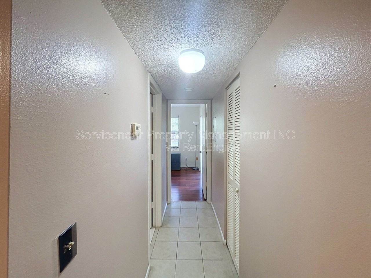 217 Woodlake Wynde - Photo 4 of 24