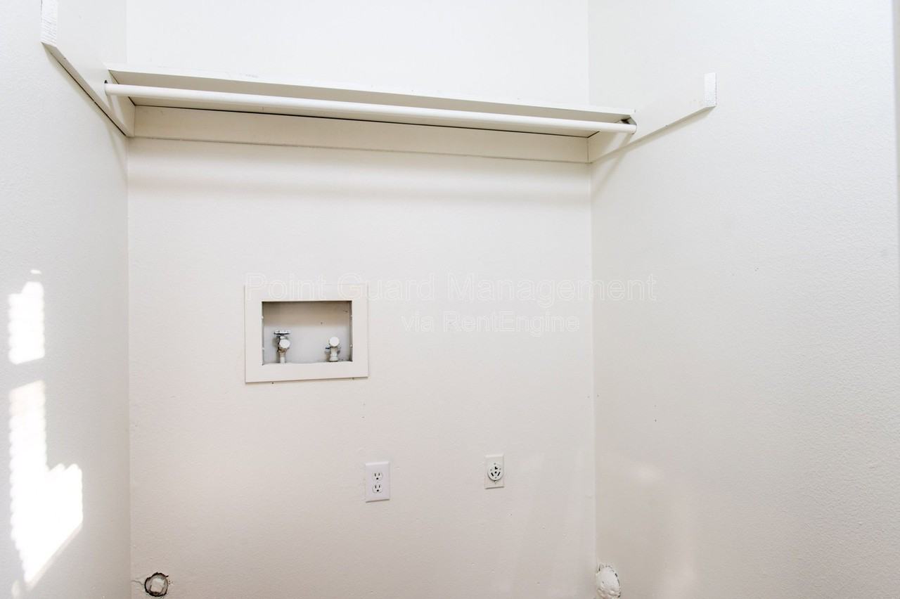 3030 S Old Lawrence Rd - Photo 6 of 21