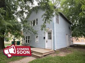 112 N Green St - Photo 1 of 1
