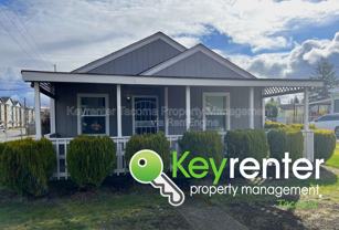 4803 S Oakes St - Photo 1 of 1