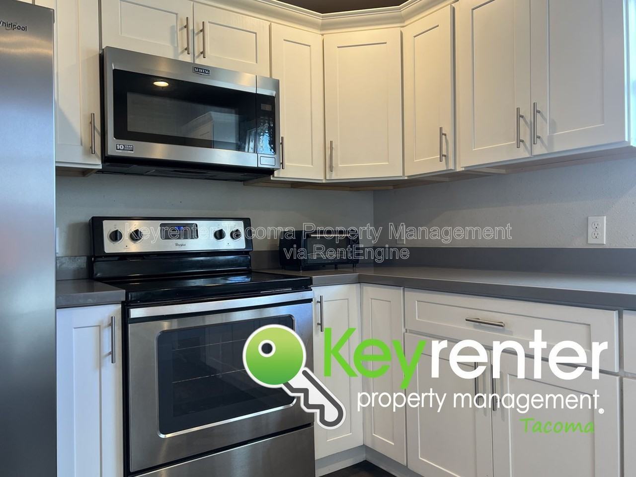 4803 S Oakes St - Photo 5 of 18