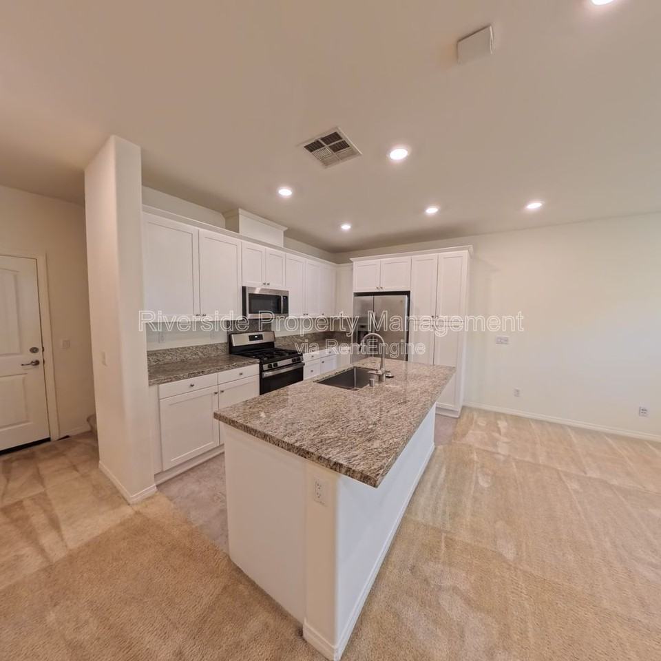 14552 Sienna Pl - Photo 4 of 38