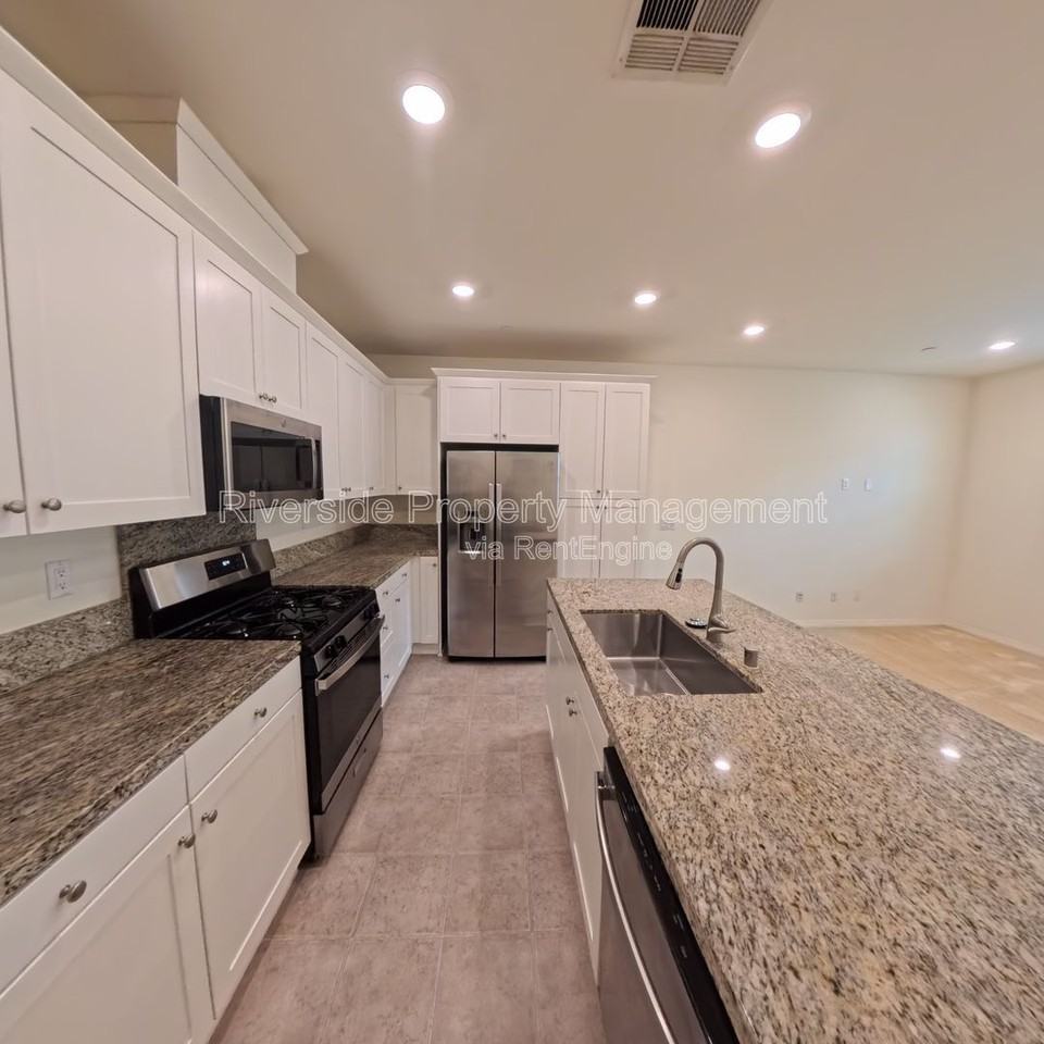 14552 Sienna Pl - Photo 5 of 38