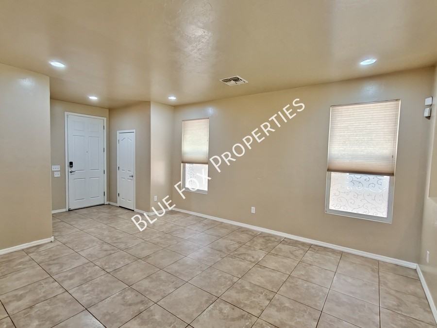 5874 N Dartwhite Dr - Photo 2 of 38