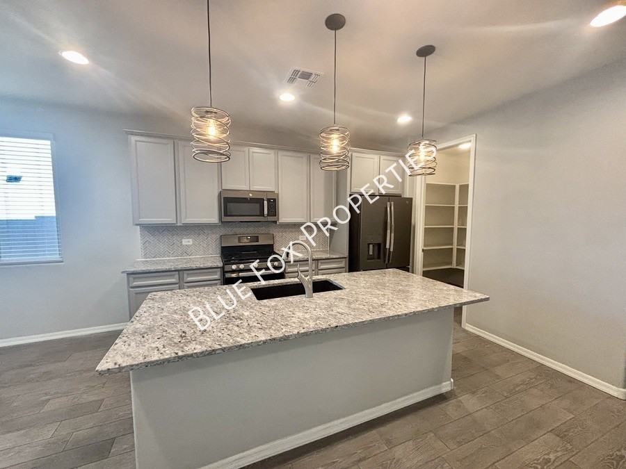 6542 E Via Arroyo Largo - Photo 2 of 28