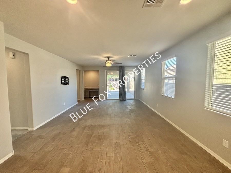 6542 E Via Arroyo Largo - Photo 7 of 28