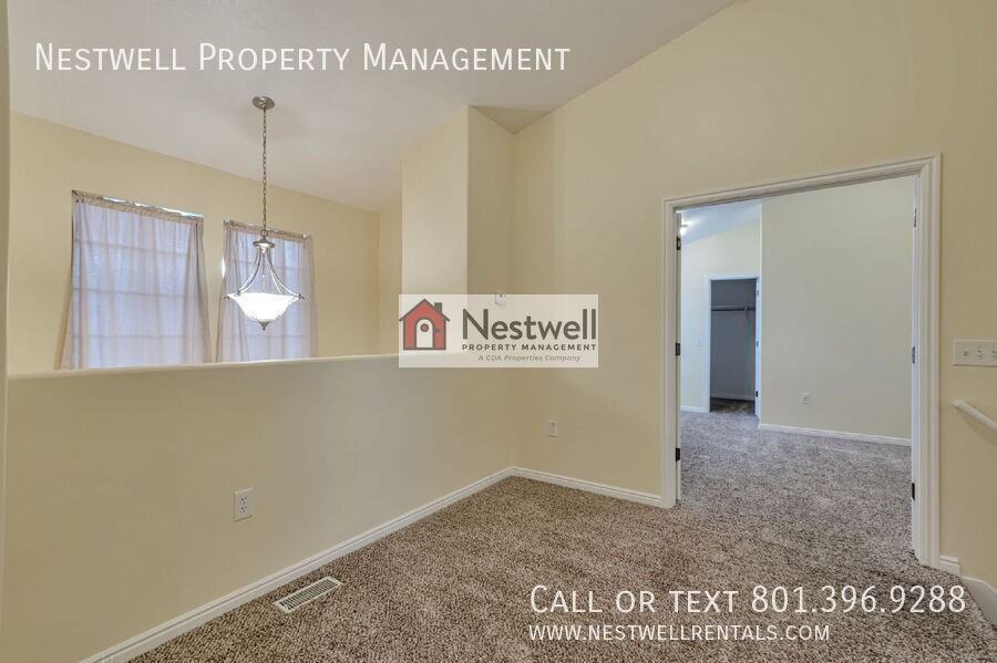 6838 W Grevillea Ln - Photo 7 of 30