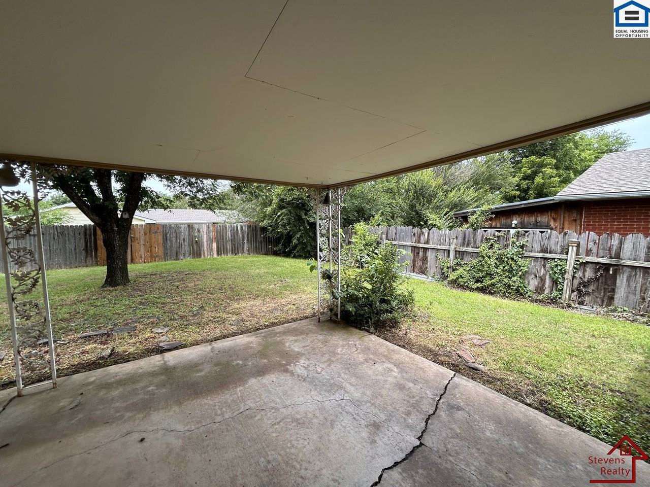 6 Nw 60th St - Photo 4 of 29