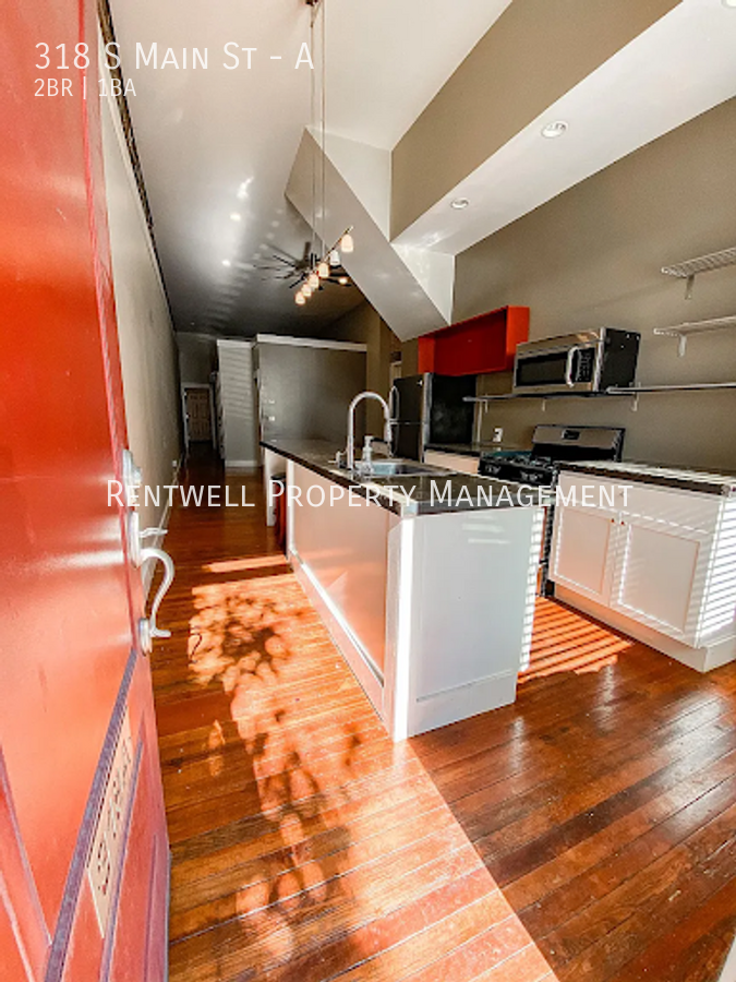 318 S Main St #A - Photo 2 of 13