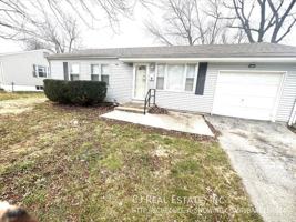 featured image of 3208 N Mccoy St