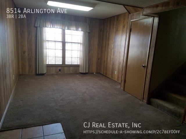 8514 Arlington Ave - Photo 6 of 11