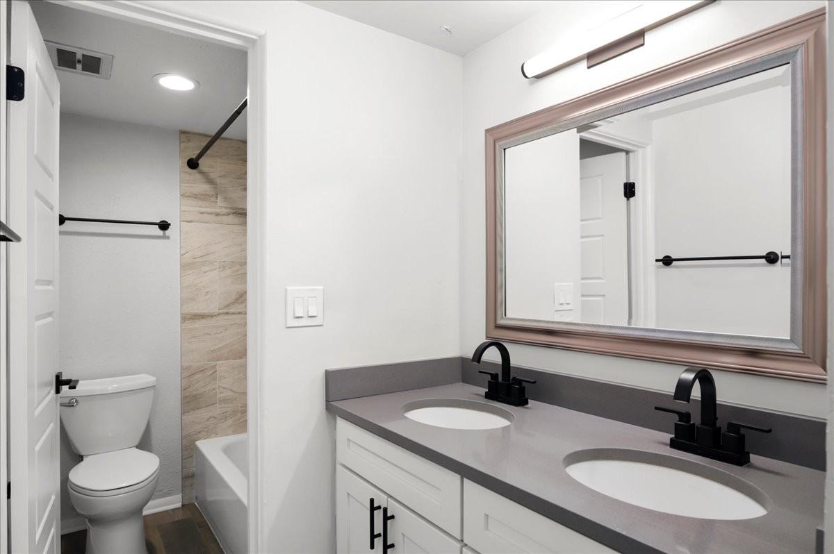 4567 E Yale Ave #307 - Photo 4 of 41