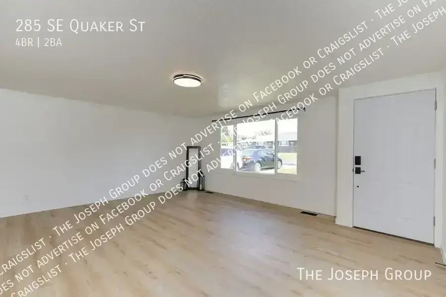 285 Se Quaker St - Photo 6 of 20