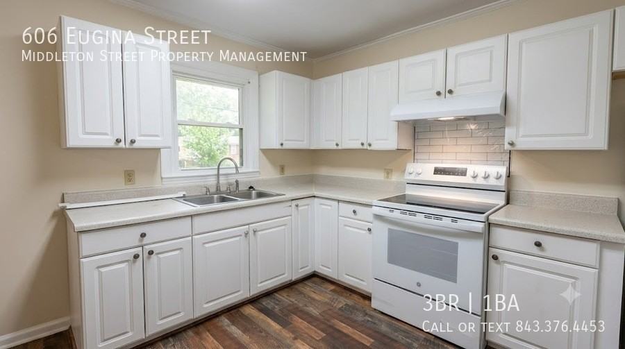606 Eugenia St - Photo 5 of 20