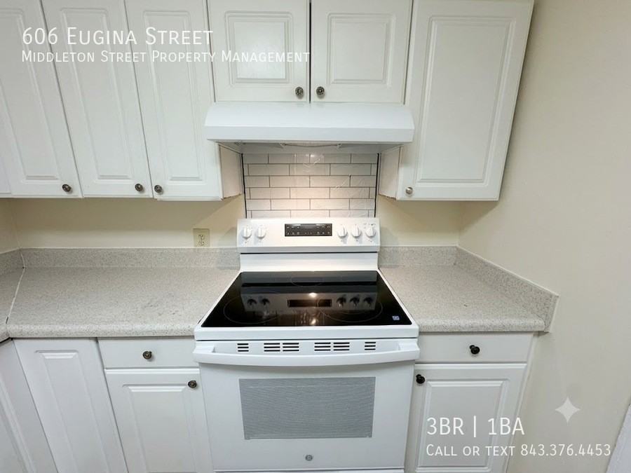 606 Eugenia St - Photo 7 of 20
