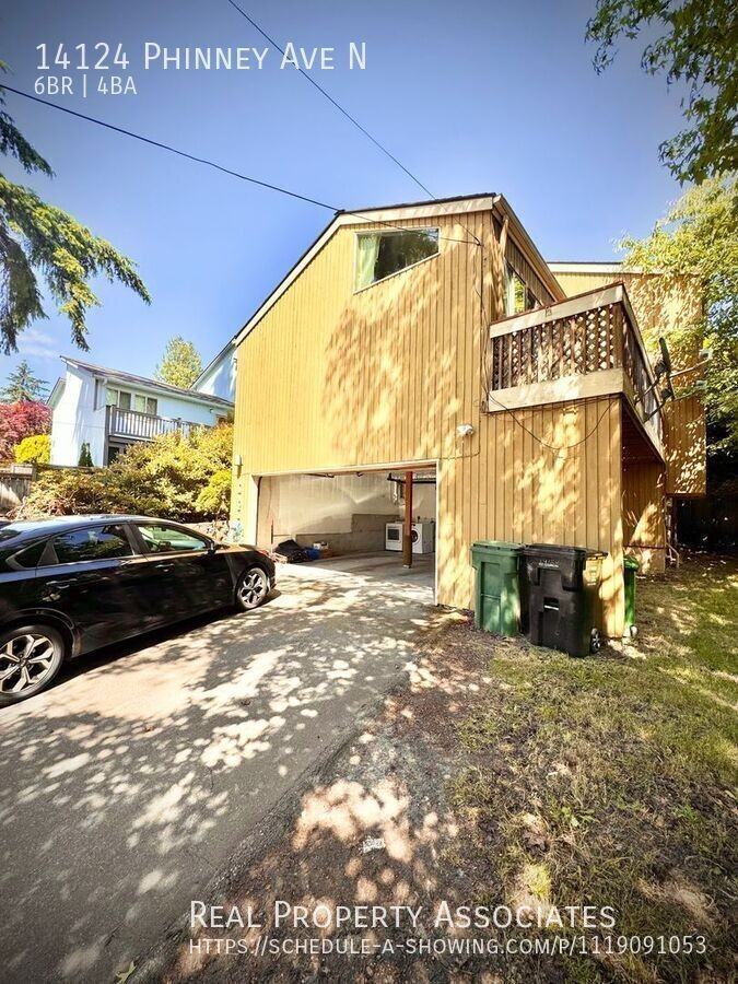 14124 Phinney Ave N