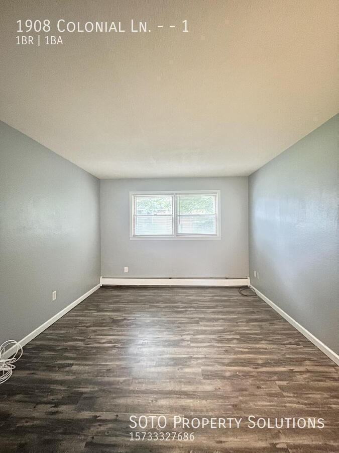 1908 Colonial Ln #1 - Photo 5 of 22