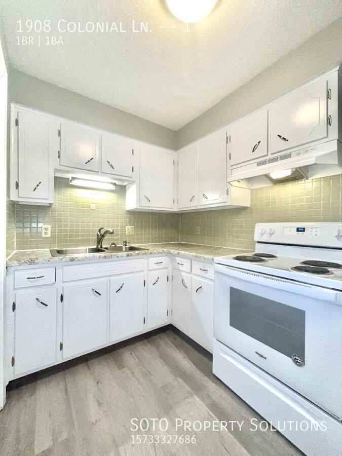 1908 Colonial Ln #1 - Photo 7 of 22