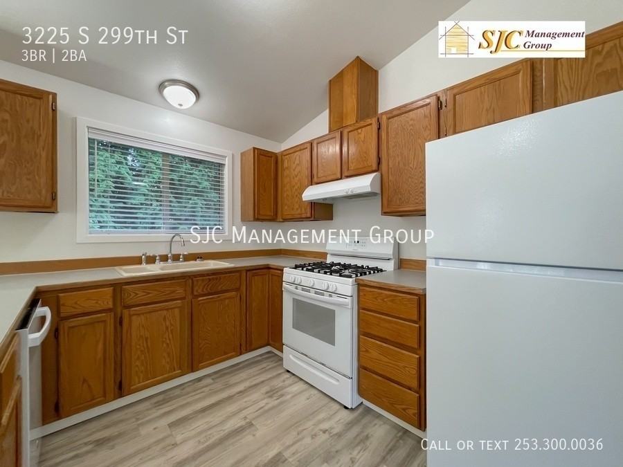 3225 S 299th St - Photo 5 of 21
