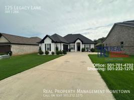 featured image of 125 Legacy Ln