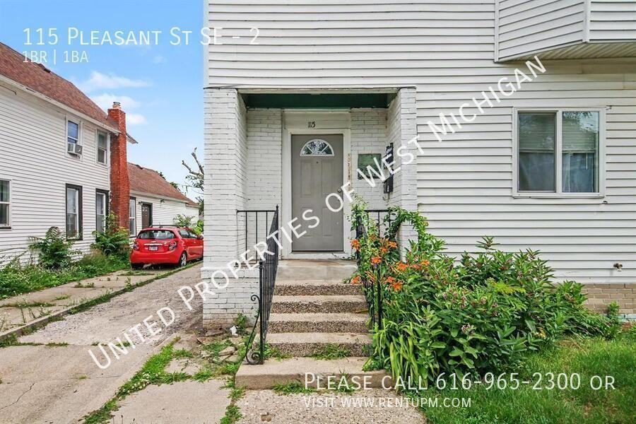 115 Pleasant St Se #2 - Photo 2 of 15