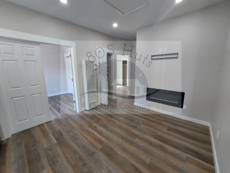 923 Francis Ln #A - Photo 3 of 7