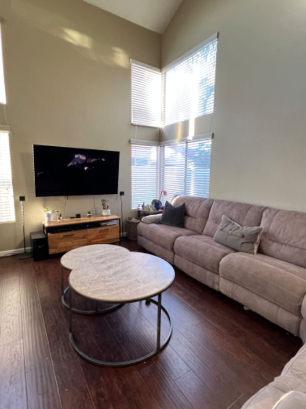 2126 Shoreview Pl - Photo 4 of 12