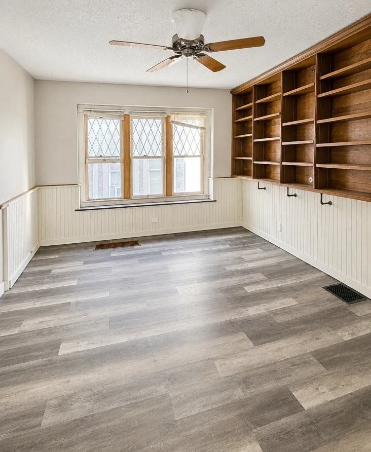 910 W Colorado Ave - Photo 4 of 5