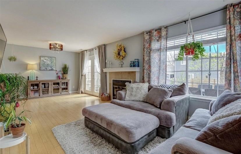 12663 Elm St - Photo 2 of 15