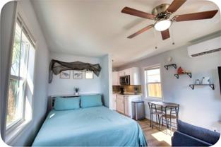 252 Palm Grove Ave #B - Photo 1 of 1