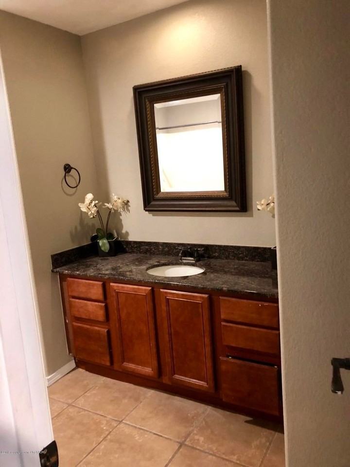 8507 Littlerock Dr - Photo 6 of 10