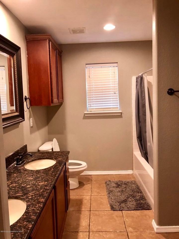 8507 Littlerock Dr - Photo 7 of 10