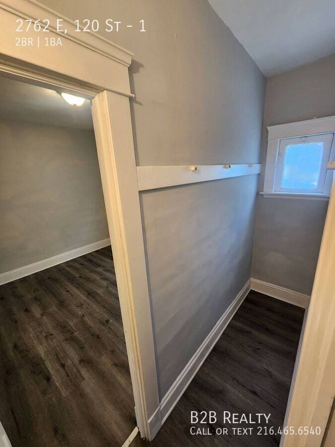 2762 E, 120 St #1 - Photo 5 of 24