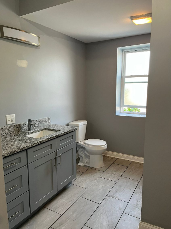 4706 W Washington Blvd #2E - Photo 3 of 8