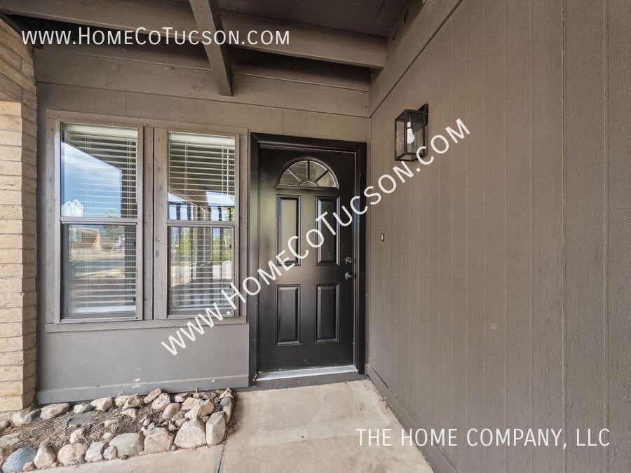 5123 Paseo Las Palmas - Photo 5 of 33