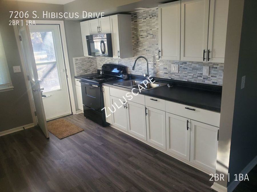 7206 S Hibiscus Dr - Photo 4 of 13