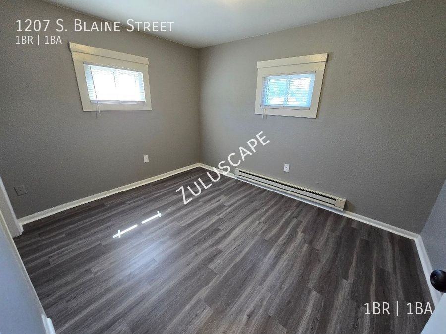1207 S Blaine St - Photo 6 of 8