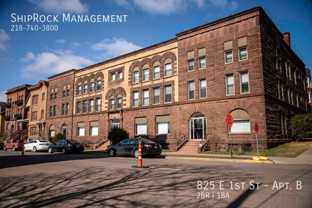 825 E 1st St #B - Photo 1 of 1
