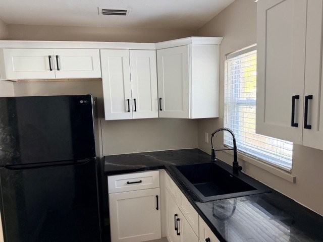 3924 Highland St S - Photo 5 of 15