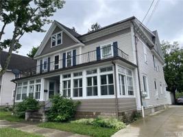 featured image of 1468 Kellogg St