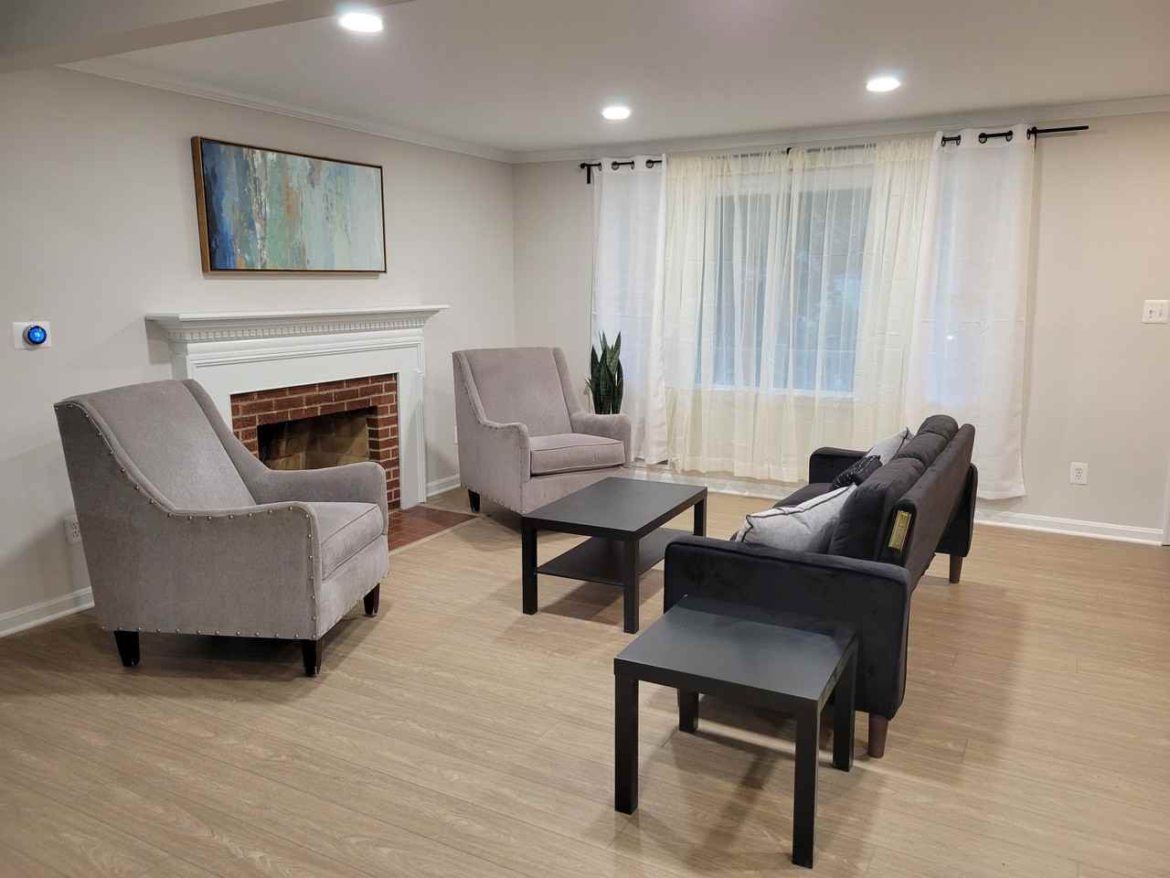 5311 59th Ave - Photo 4 of 10