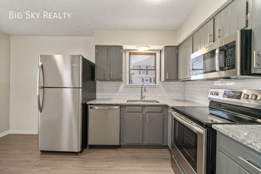 110 North St #110 - Photo 3 of 30