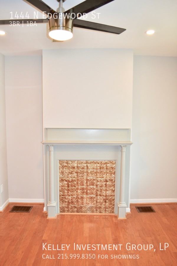 1444 N Edgewood St - Photo 3 of 33