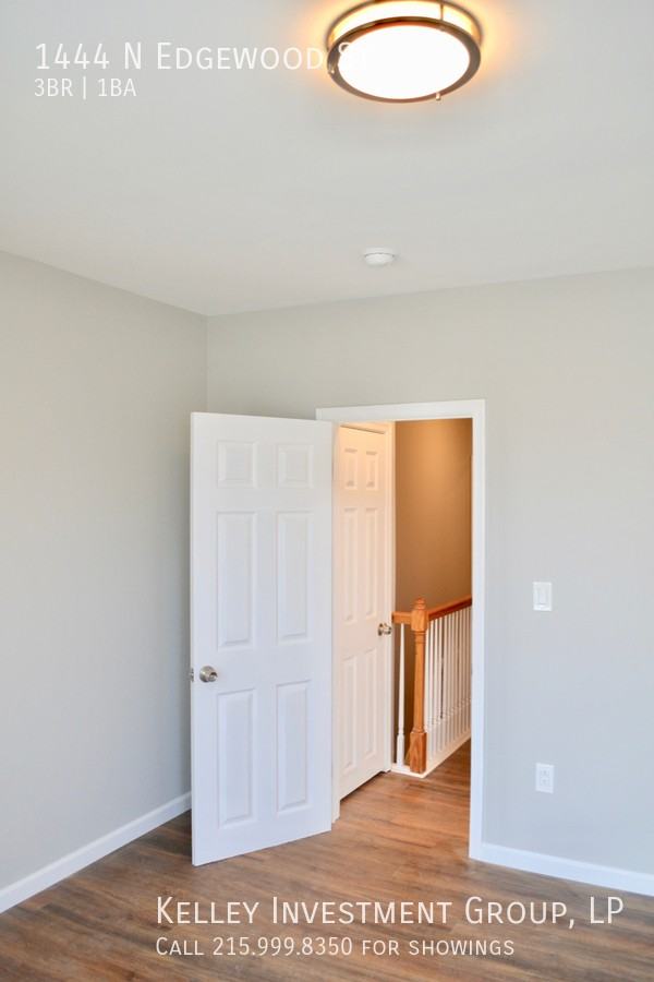 1444 N Edgewood St - Photo 5 of 33