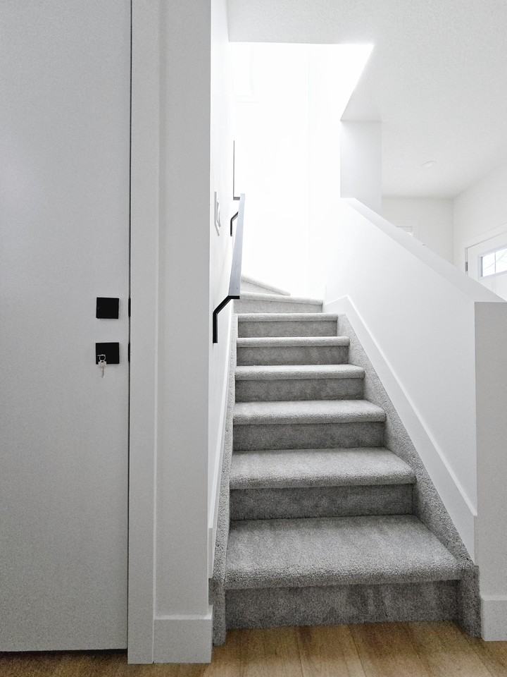 9209 117 Ave Nw Bsmt #9209BS - Photo 5 of 18