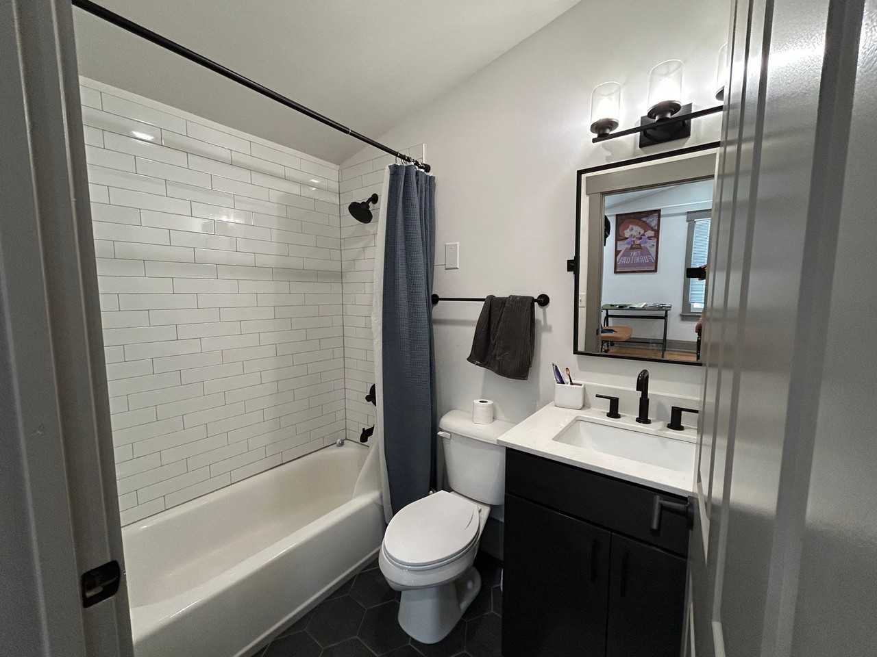 1725 Elm St #10 - Photo 2 of 7