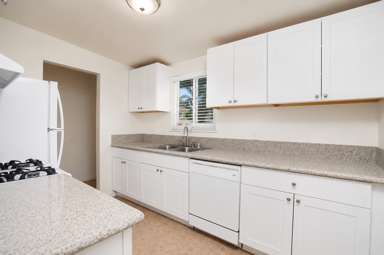 1201 Holly Ave #1 - Photo 4 of 18