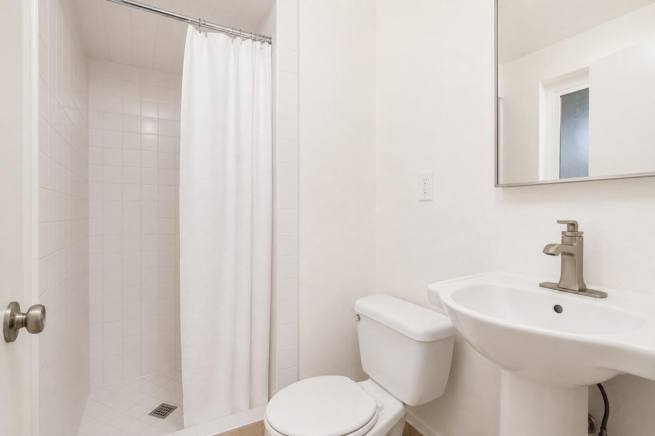 1201 Holly Ave #1 - Photo 6 of 12