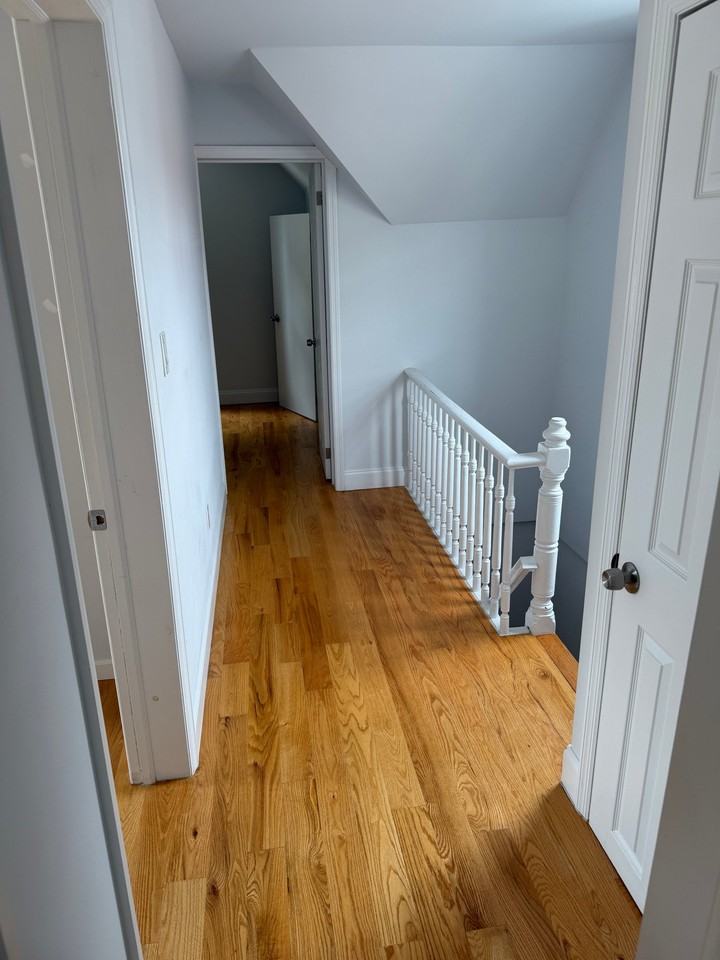2760 Bainbridge Ave #2 - Photo 6 of 12